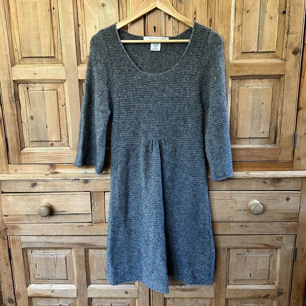 Max‎ Studio Medium Dress Gray Knit Round Neck 3/4 Sleeve Flared Knee Length